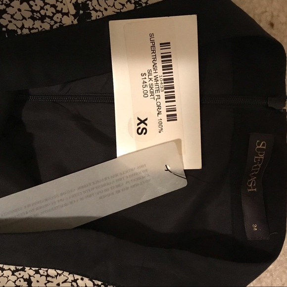 Super Trash New with Tags Floral Neutral Silk Mini Skirt - Picture 5 of 10